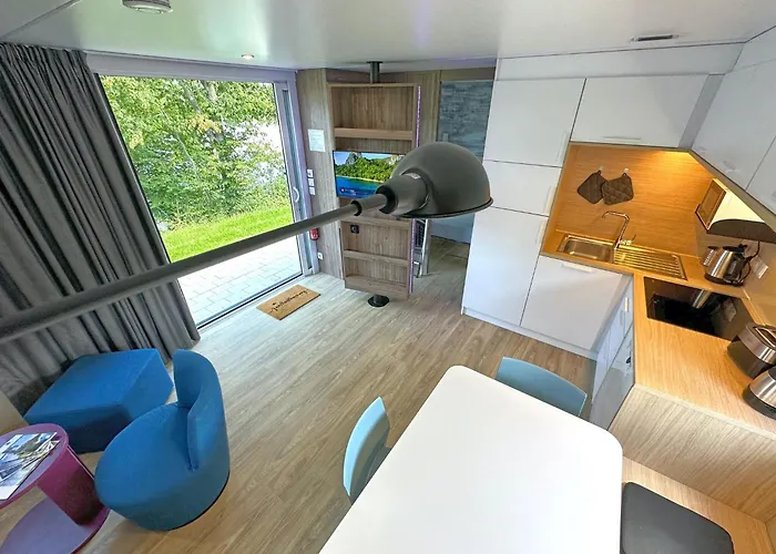 Tiny House, Vakantiehuis *
